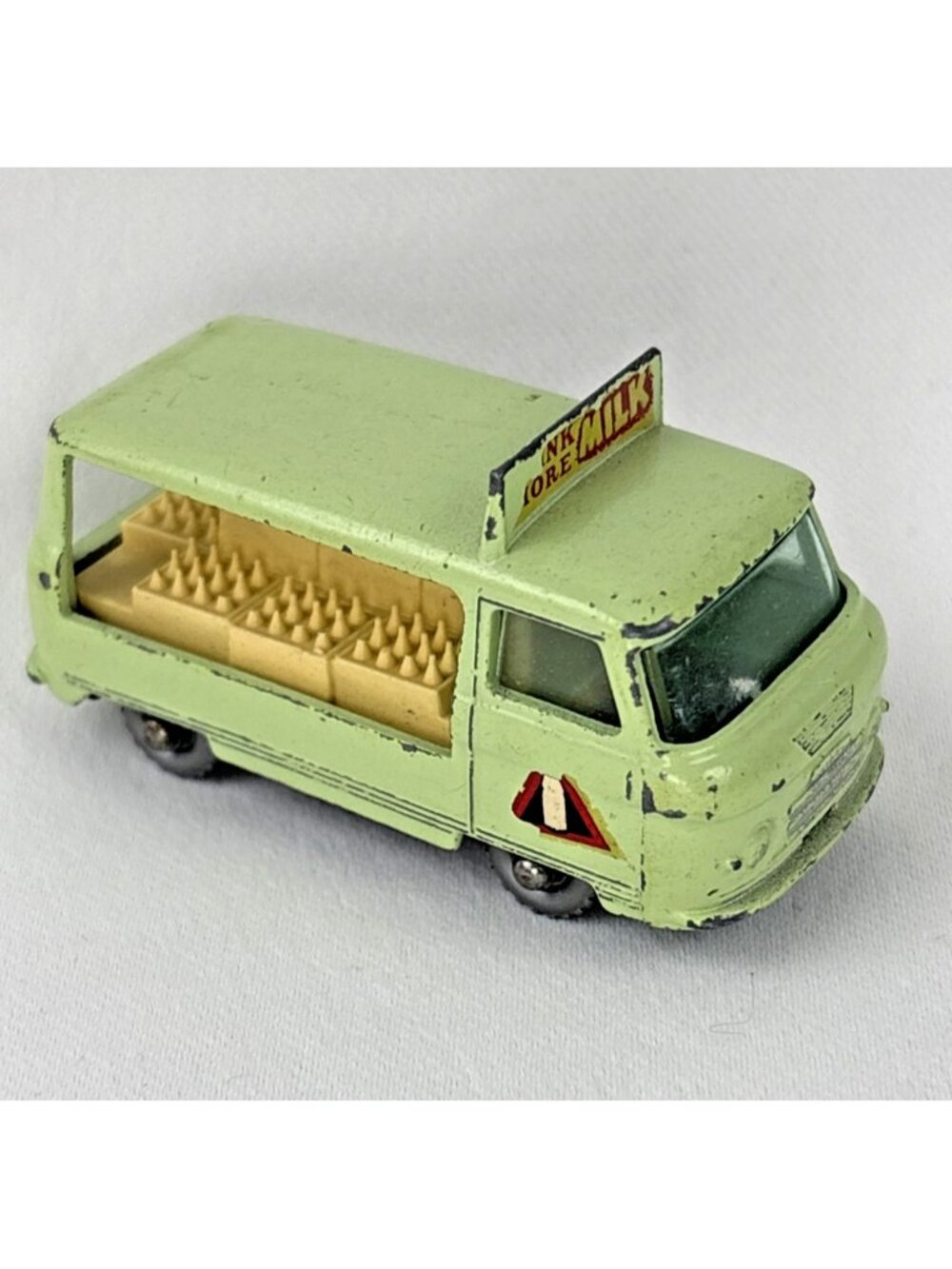 Matchbox Lesney No 21 Commer Bottle Float Milk Van Green 1961
